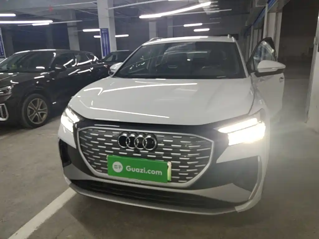 Audi Q4 e-tron 2025 2024 40 e-tron Creation Edition