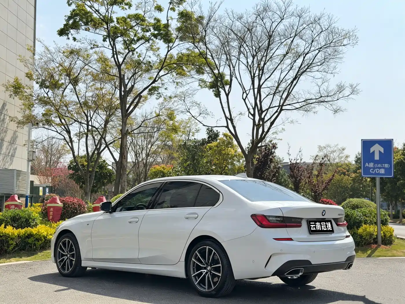 BMW 3 Series 2022 Facelift 325Li M Sport Package фото 8