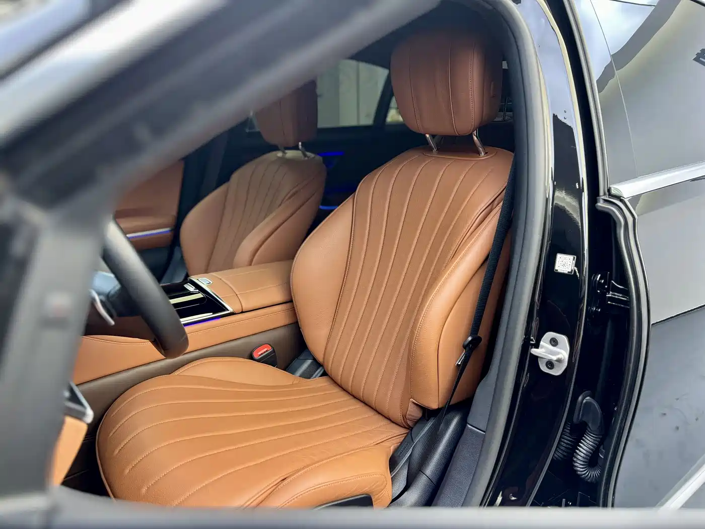 Mercedes-Benz S-Class 2023 Model S 400 L Business Edition фото 6