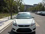 Фото 2 - Ford Focus