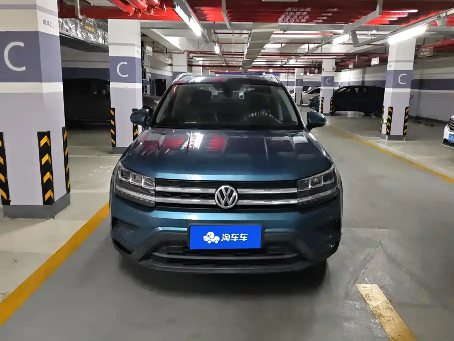 Фото 2 - Volkswagen Tharu