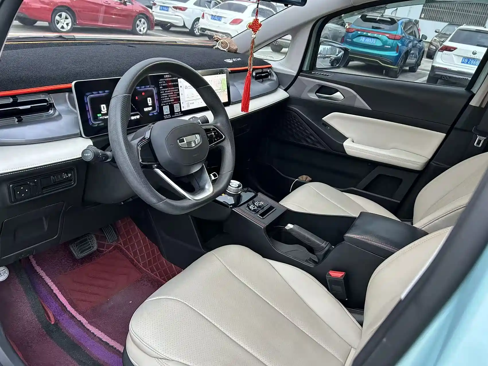 Фото 4 - Geely Geometry E Firefly
