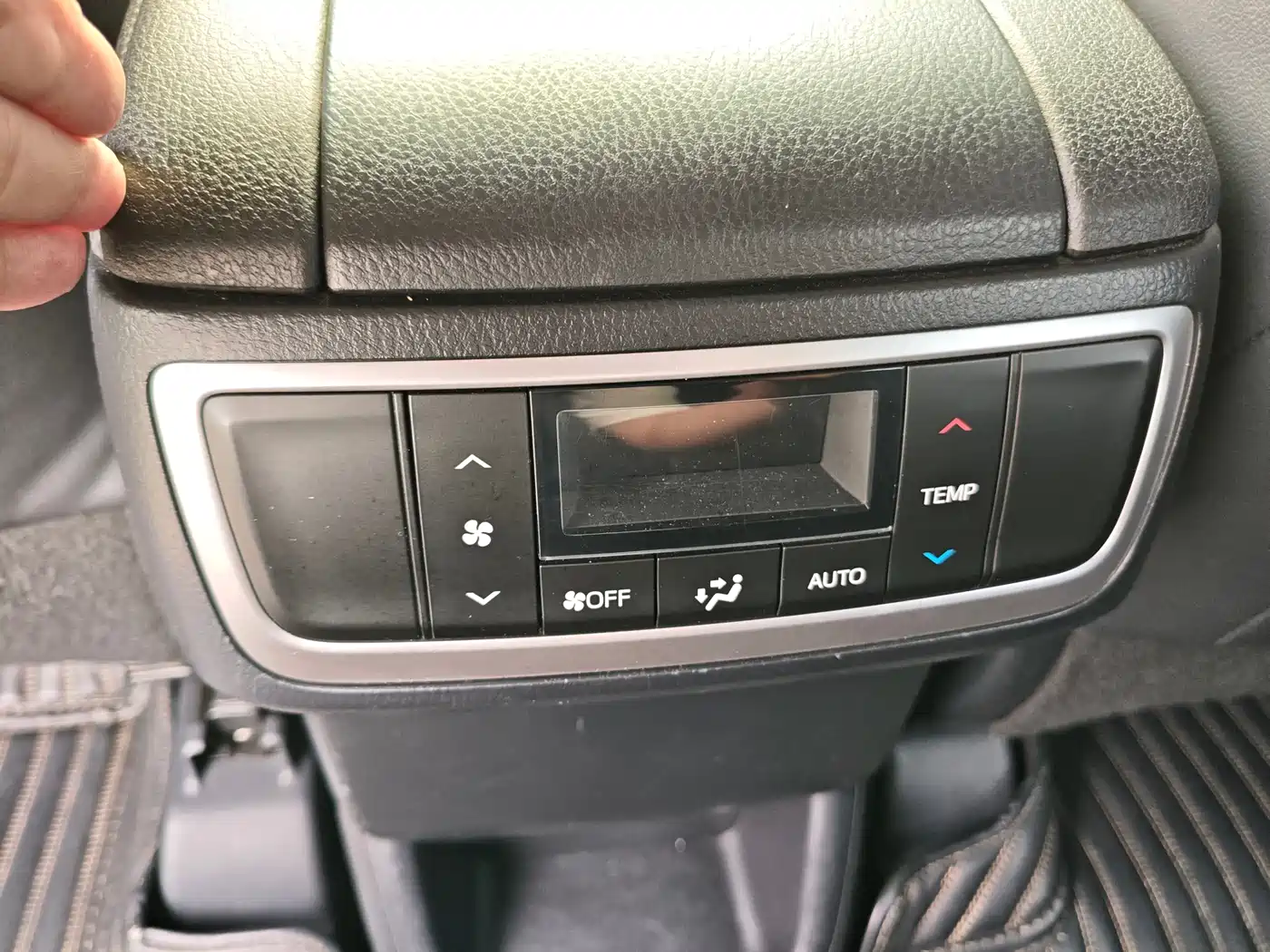 Toyota Highlander 2018 2.0T 2WD Luxury 7-seater (China V) фото 36
