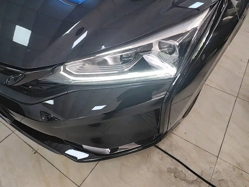 Dongfeng Aeolus Yixuan 2020 2020 230T Auto Dazzling Night Knight Edition