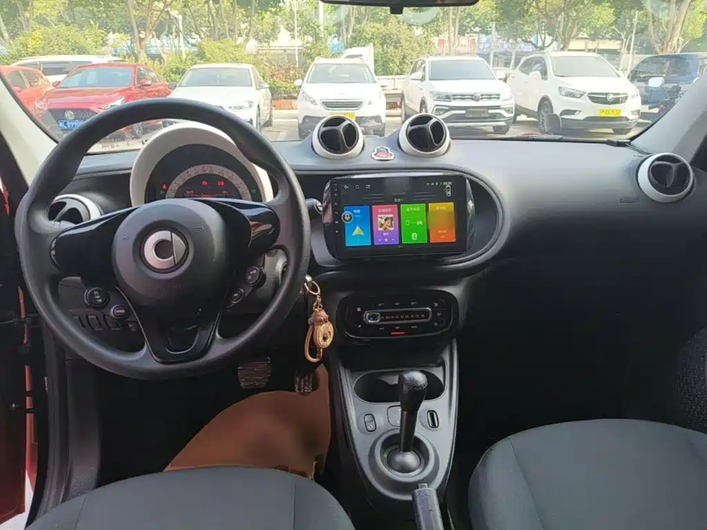 smart forfour 2018 2018 1.0L 52kW Agile Edition