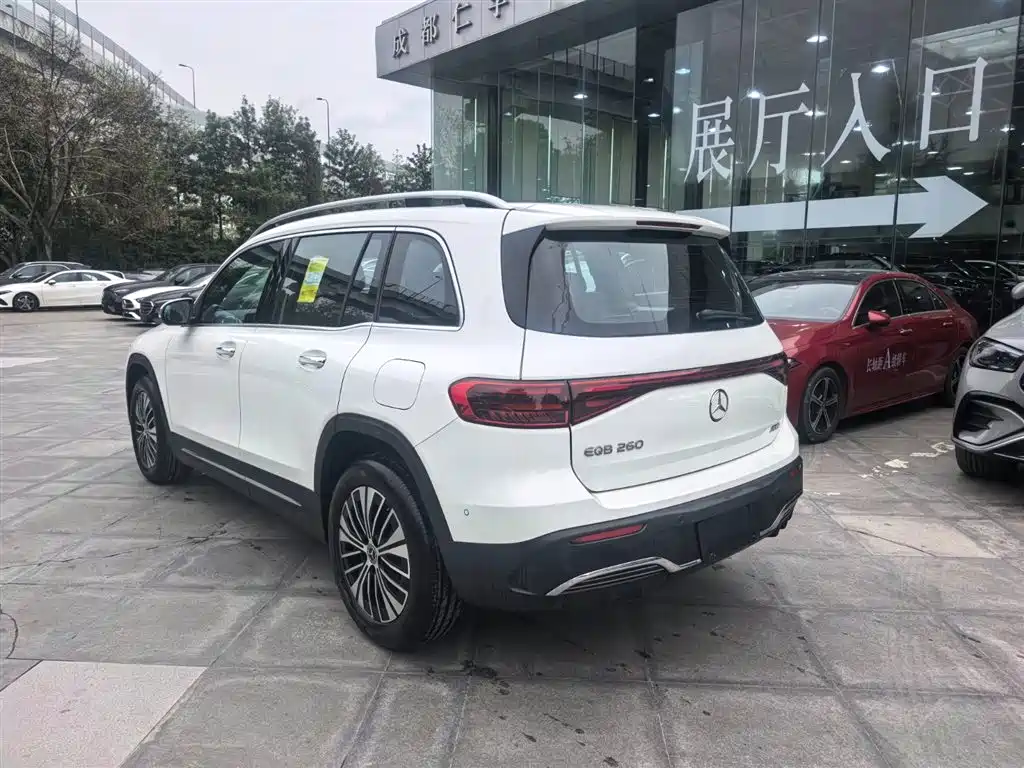 Mercedes-Benz EQB 2025 EQB 260 фото 5