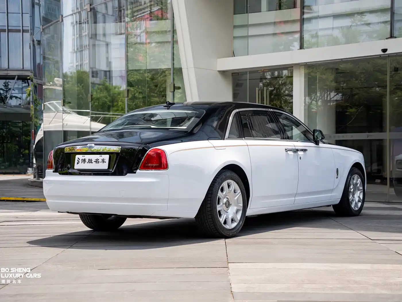 Rolls-Royce Ghost 2013 2012 6.6T Extended Version