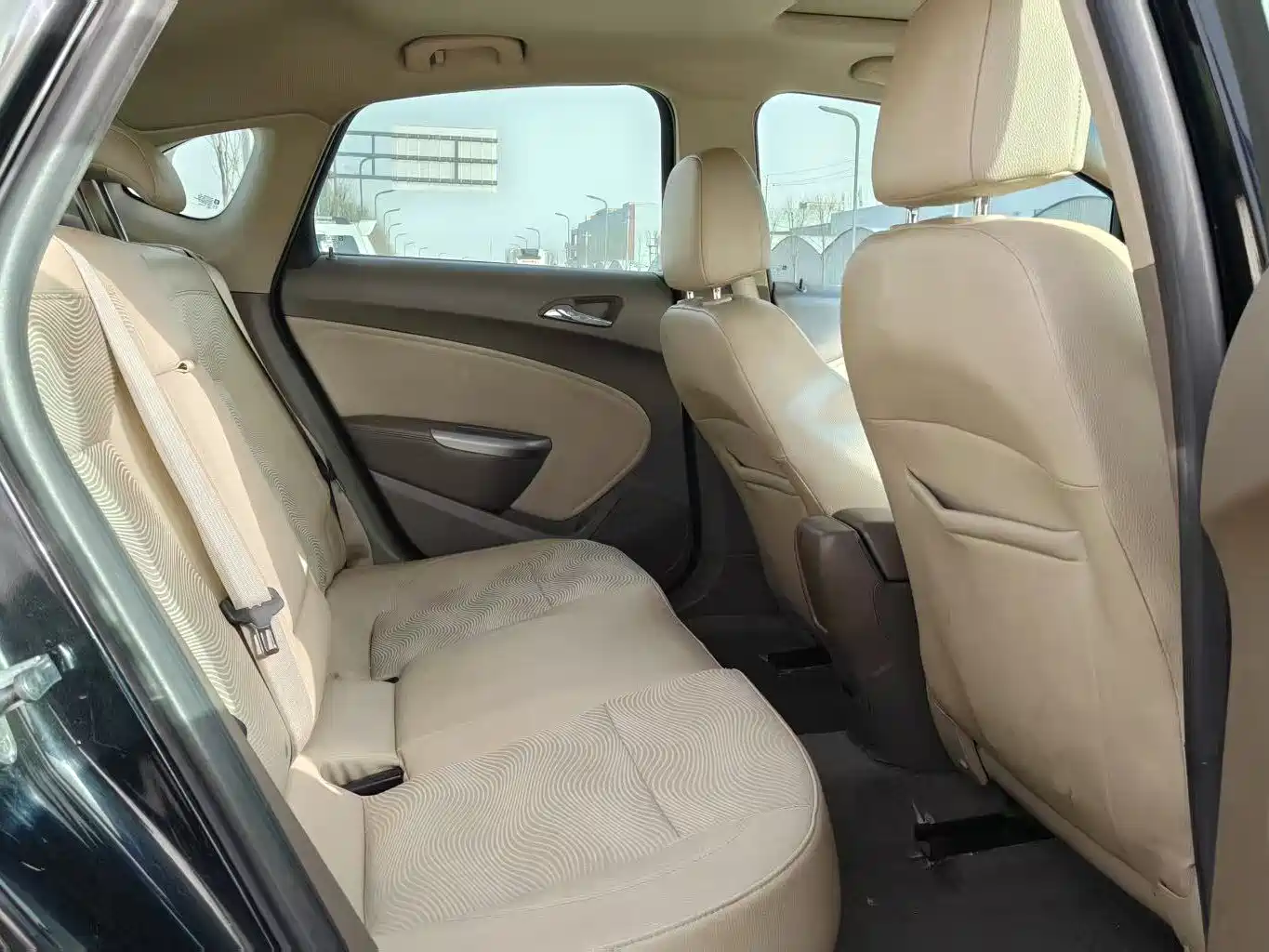 Buick Excelle 2013 Model GT 1.6L Manual Progressive фото 6