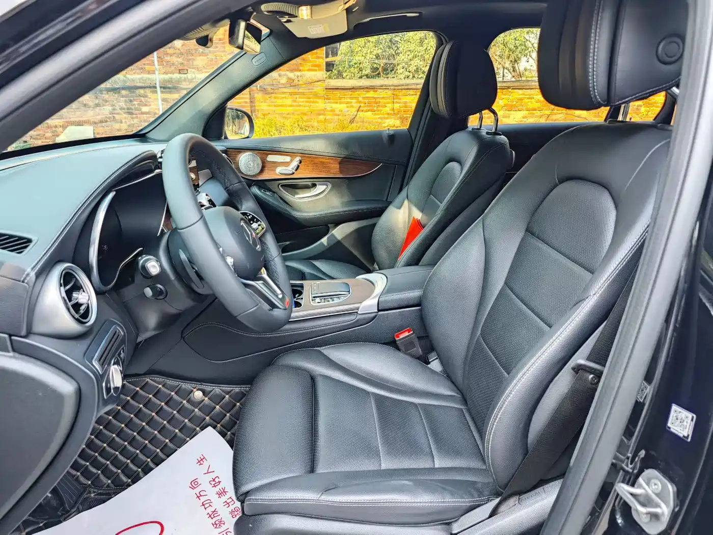 Mercedes-Benz GLC 2021 GLC 300 L 4MATIC Sporty фото 4