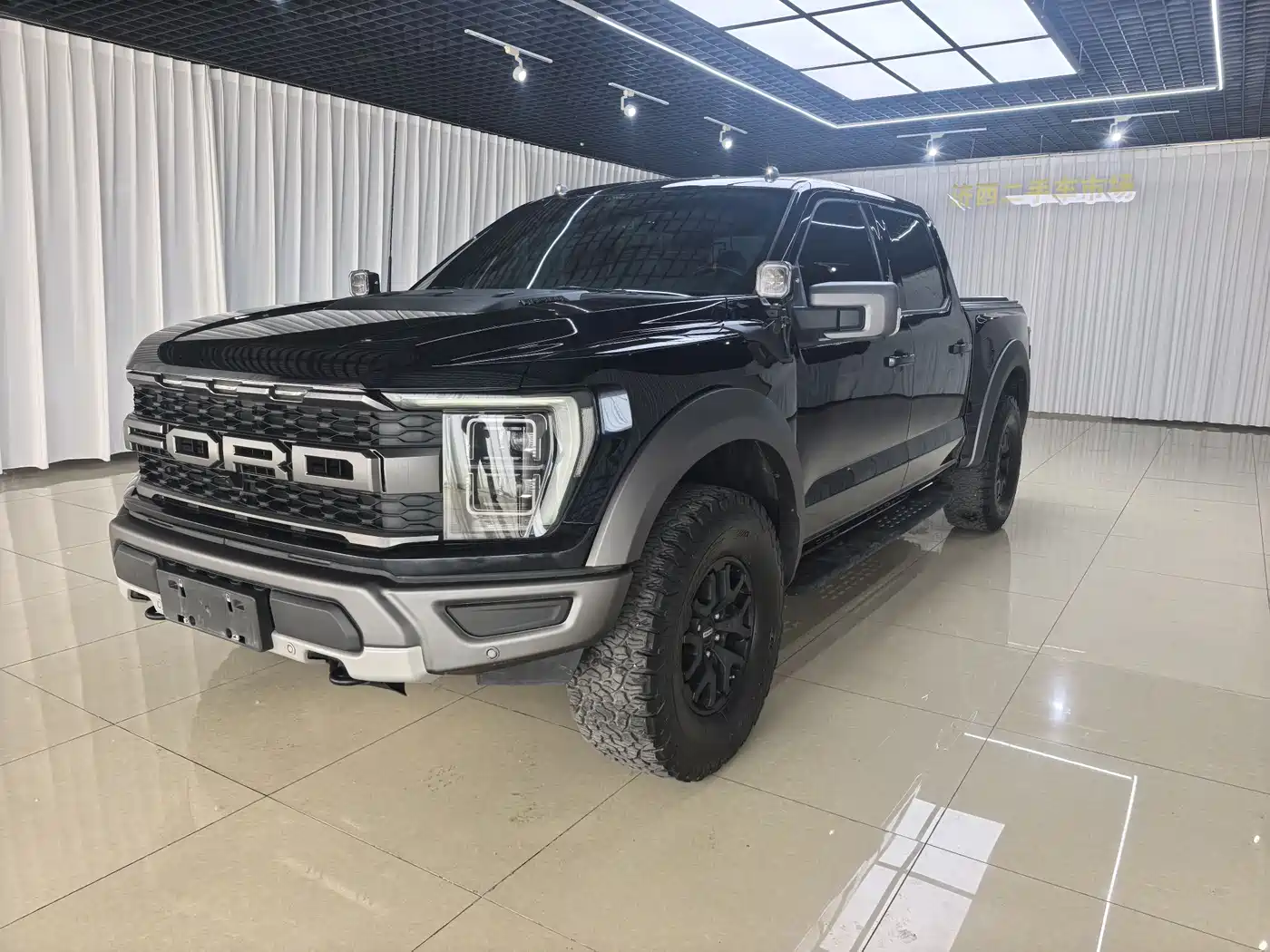 FORD F-150 RAPTOR