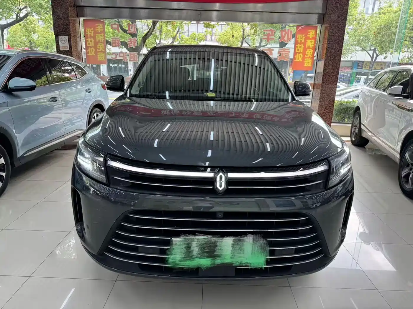 Aito M7 2022 2022 1.5T AWD Luxury Edition