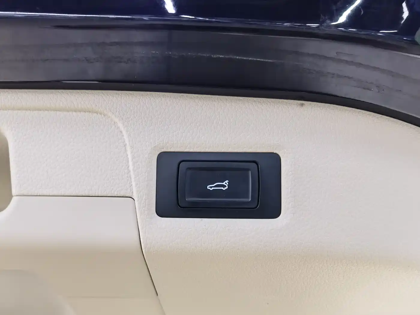 Voyah Auto Voyah Dreamer 2022 Low-carbon Dream+Smart Package фото 22
