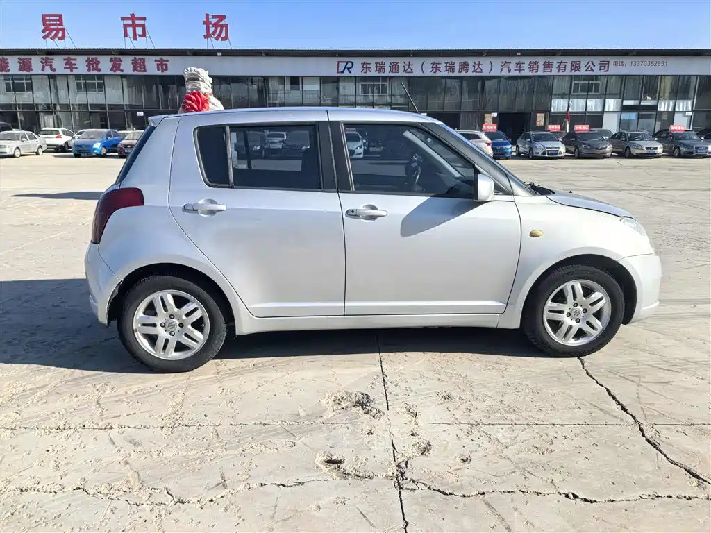 Suzuki Swift 2010 2009 1.3L Automatic Value Edition