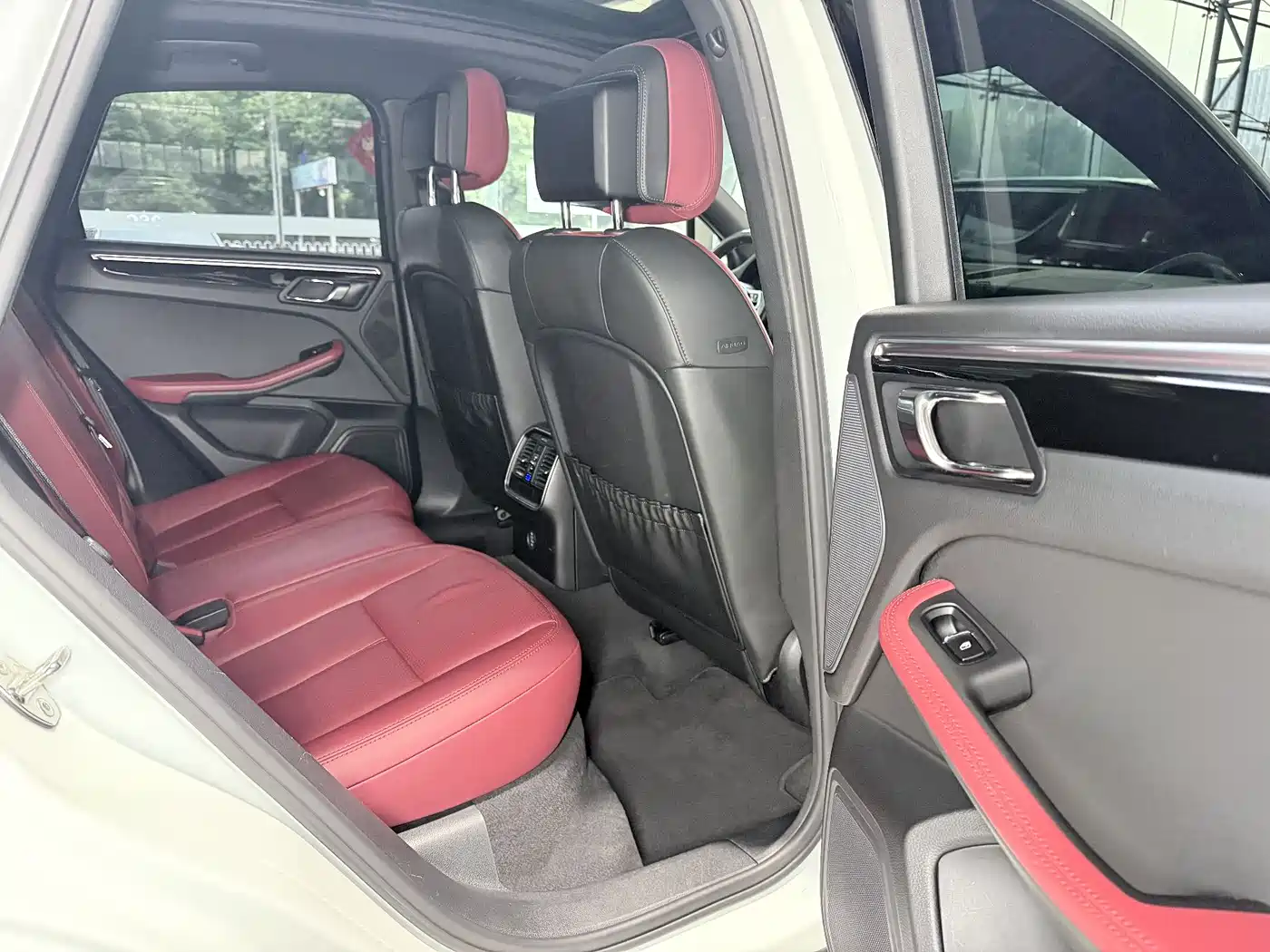 Porsche Macan 2017 Macan S 3.0T фото 11
