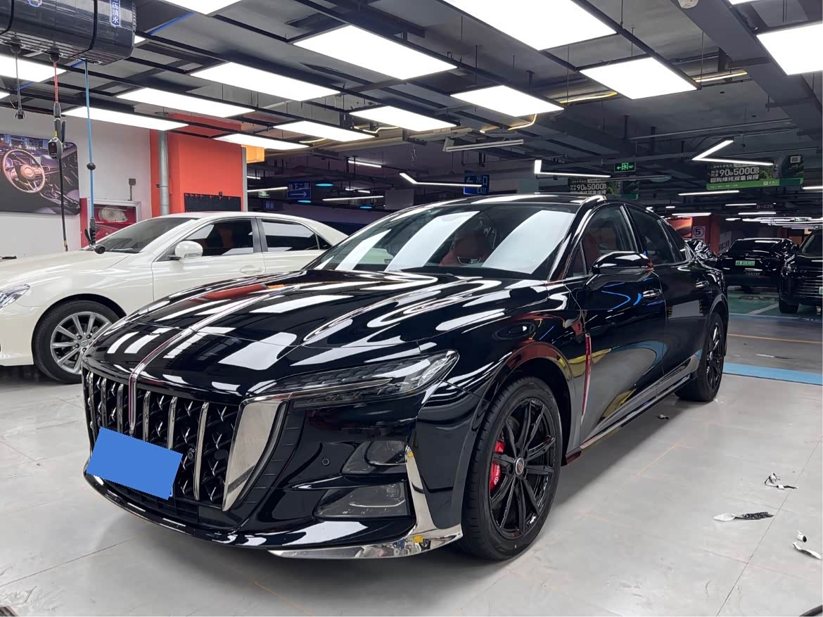Hongqi H6
