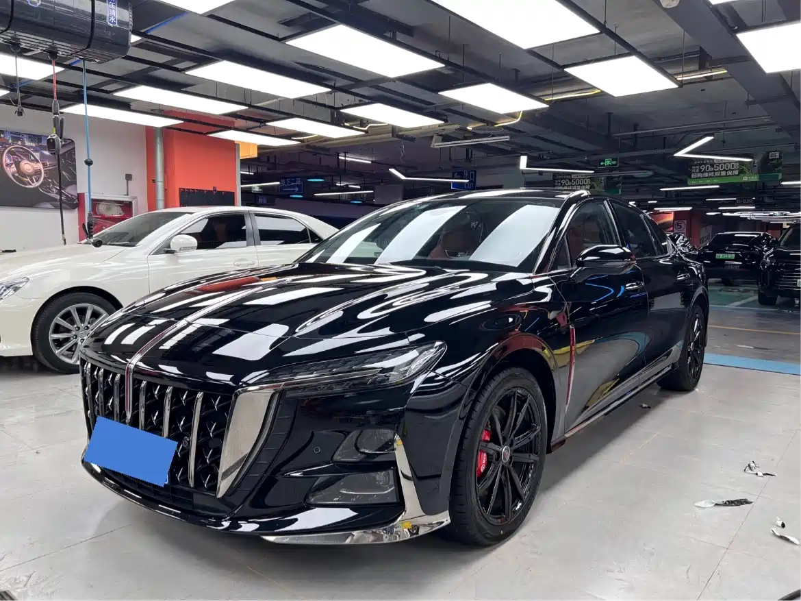 Hongqi H6 2025 2025 Model 2.0T Fashion Edition