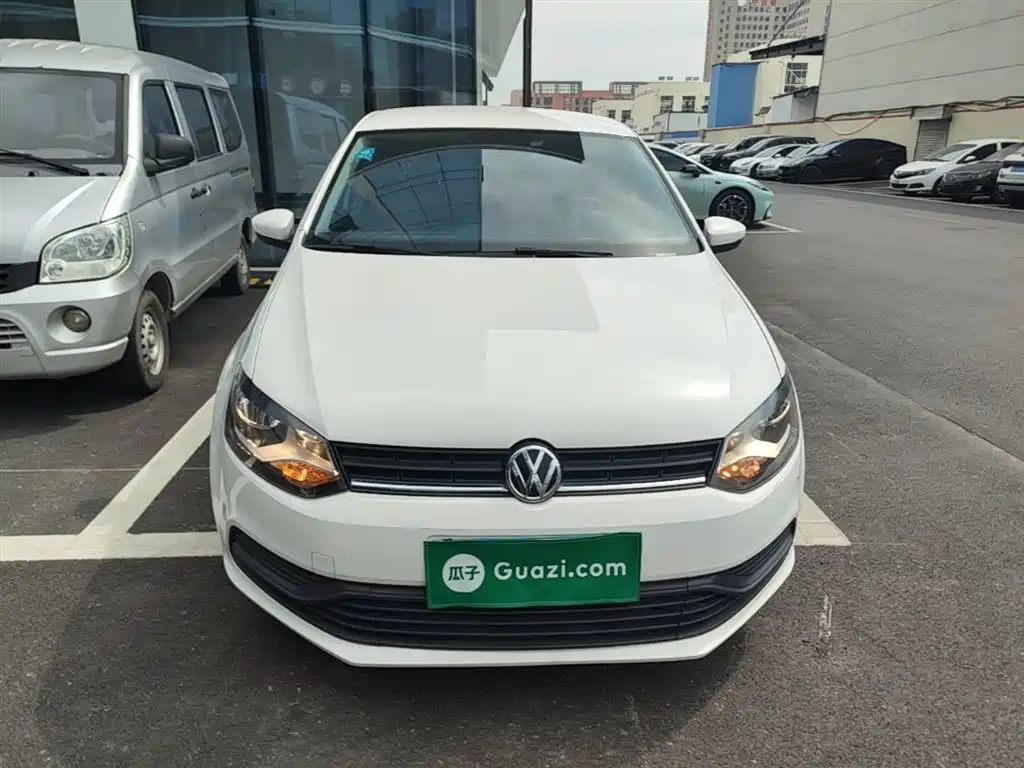 Volkswagen Polo 2018 1.5L Auto Safe Drive фото 2