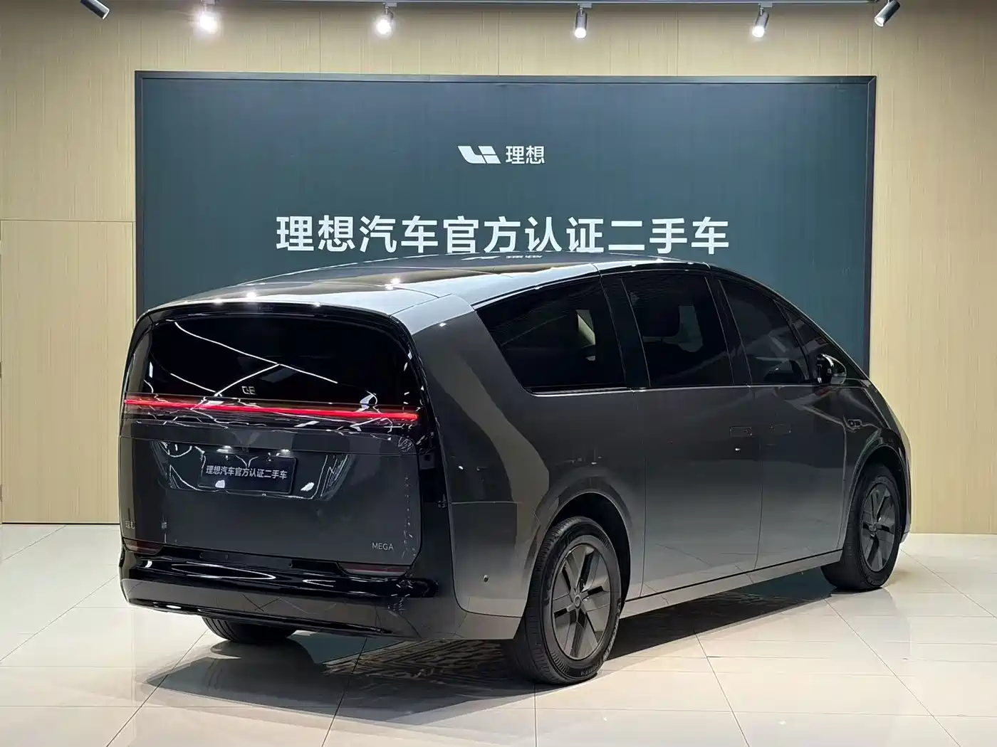 Li Auto MEGA 2024 2024 Ultra