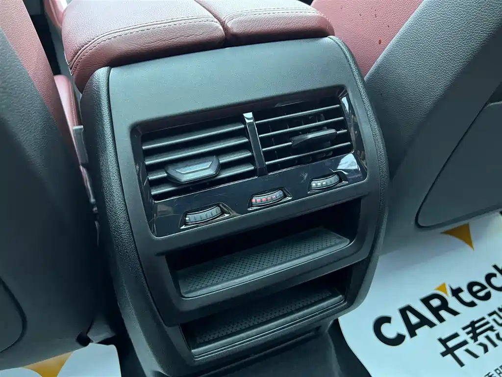 BMW X6 2021 xDrive40i M Sport Package фото 21