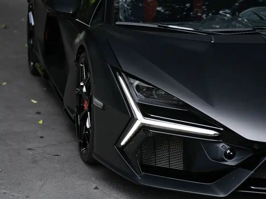Lamborghini Revuelto 2025 2023 6.5L PHEV Standard