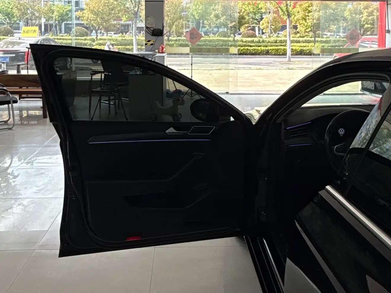 Volkswagen Magotan 2020 330TSI DSG Luxury фото 8