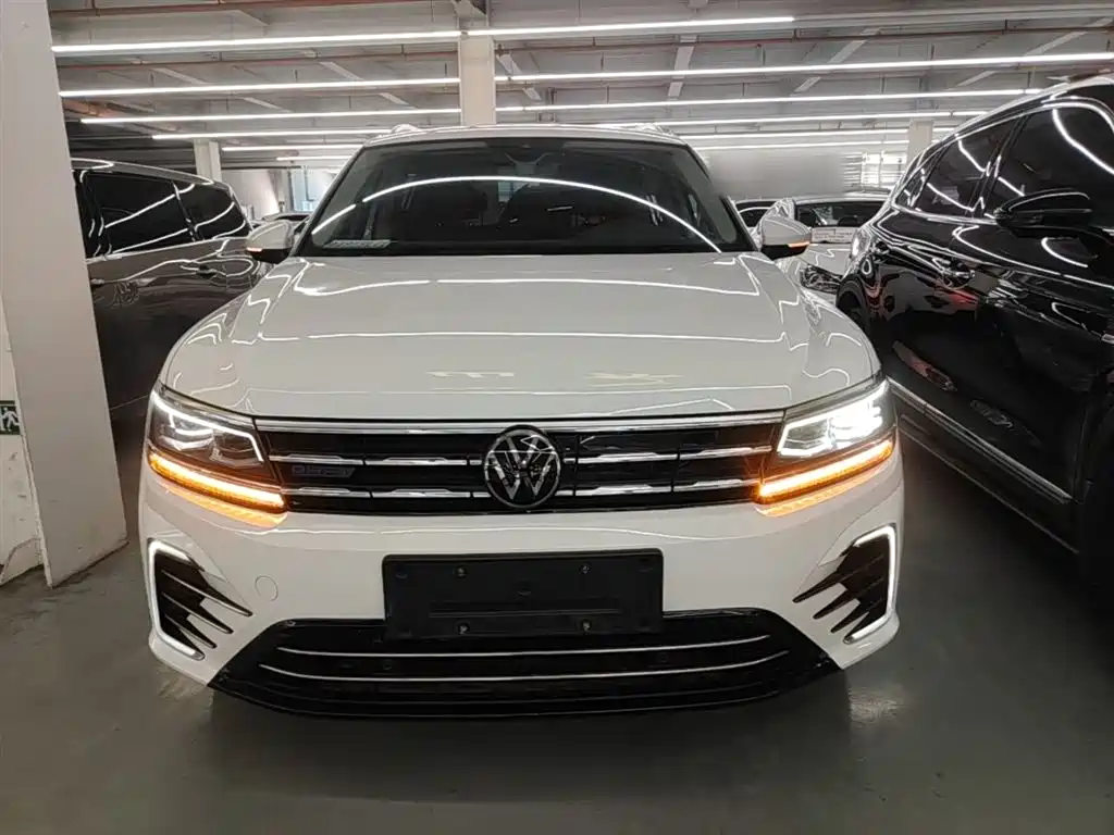 VOLKSWAGEN TIGUAN L NEW ENERGY