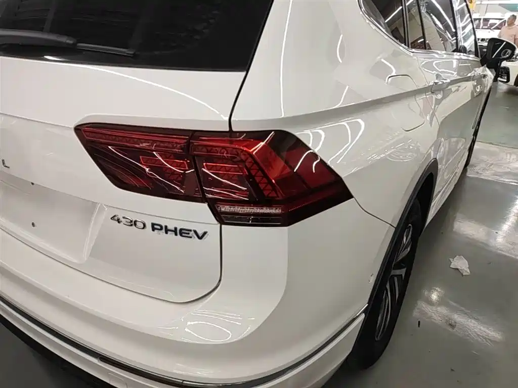 VOLKSWAGEN TIGUAN L NEW ENERGY