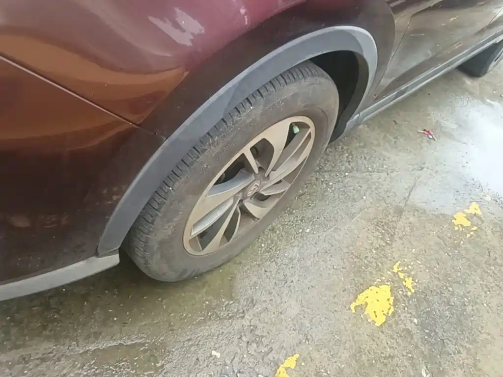 Baojun 560 2017 2016 1.5T Manual Luxury