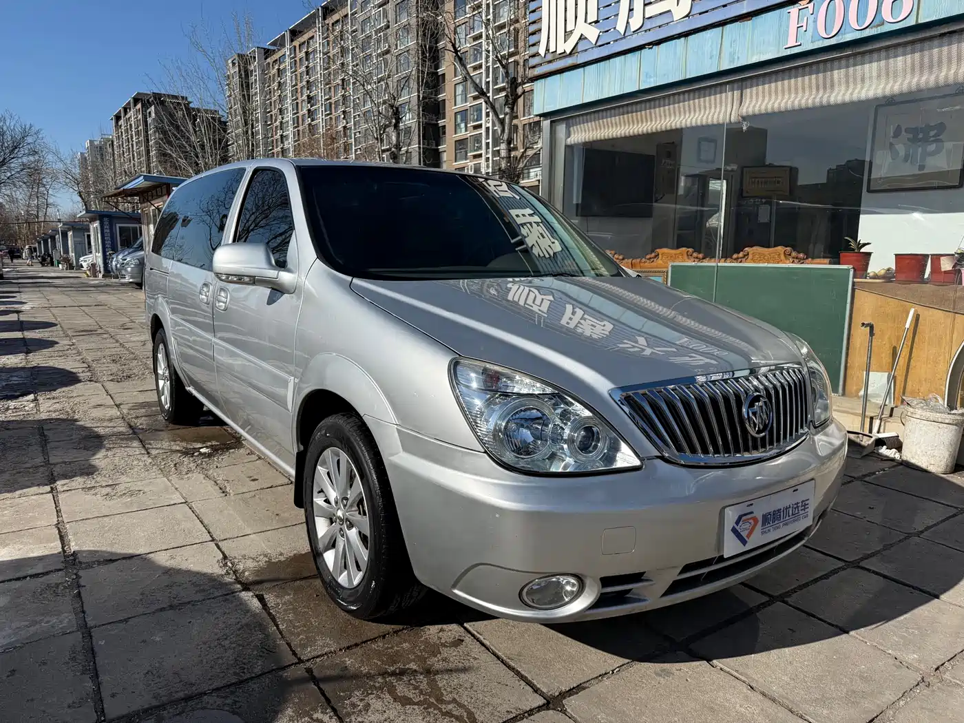 Buick GL8 2014 2.4L Classic Edition фото 3
