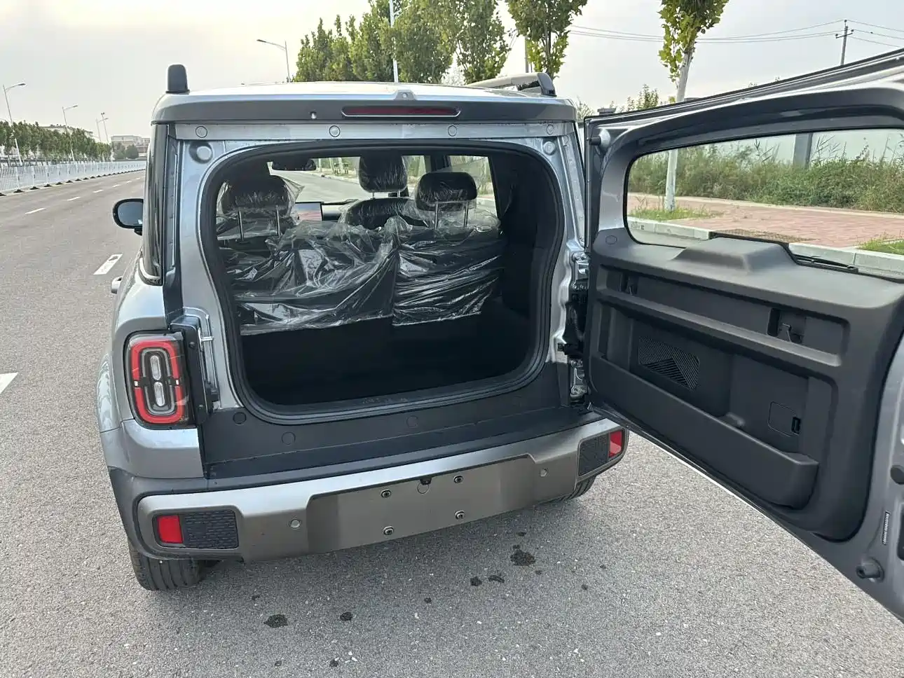 BAOJUN YUE ALSO PLUS