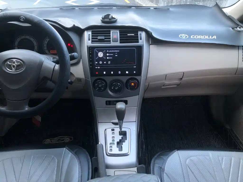 صورة 7 - Toyota Corolla