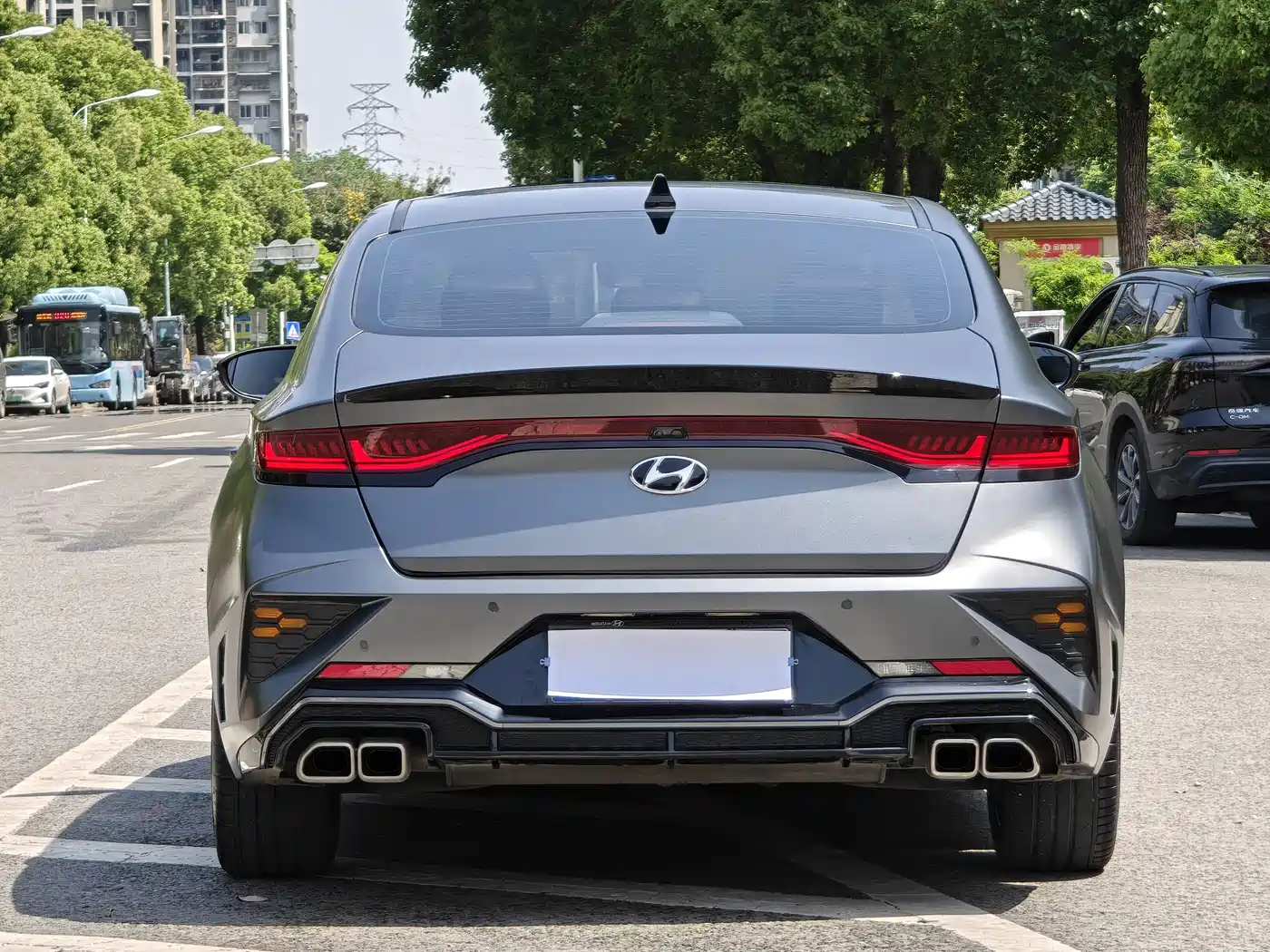 Hyundai Fista 2023 270T N Line DLX Luxury Edition фото 8
