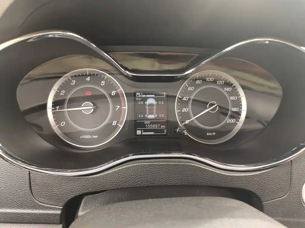 Baojun 560 2015 2015 1.8L Manual Luxury