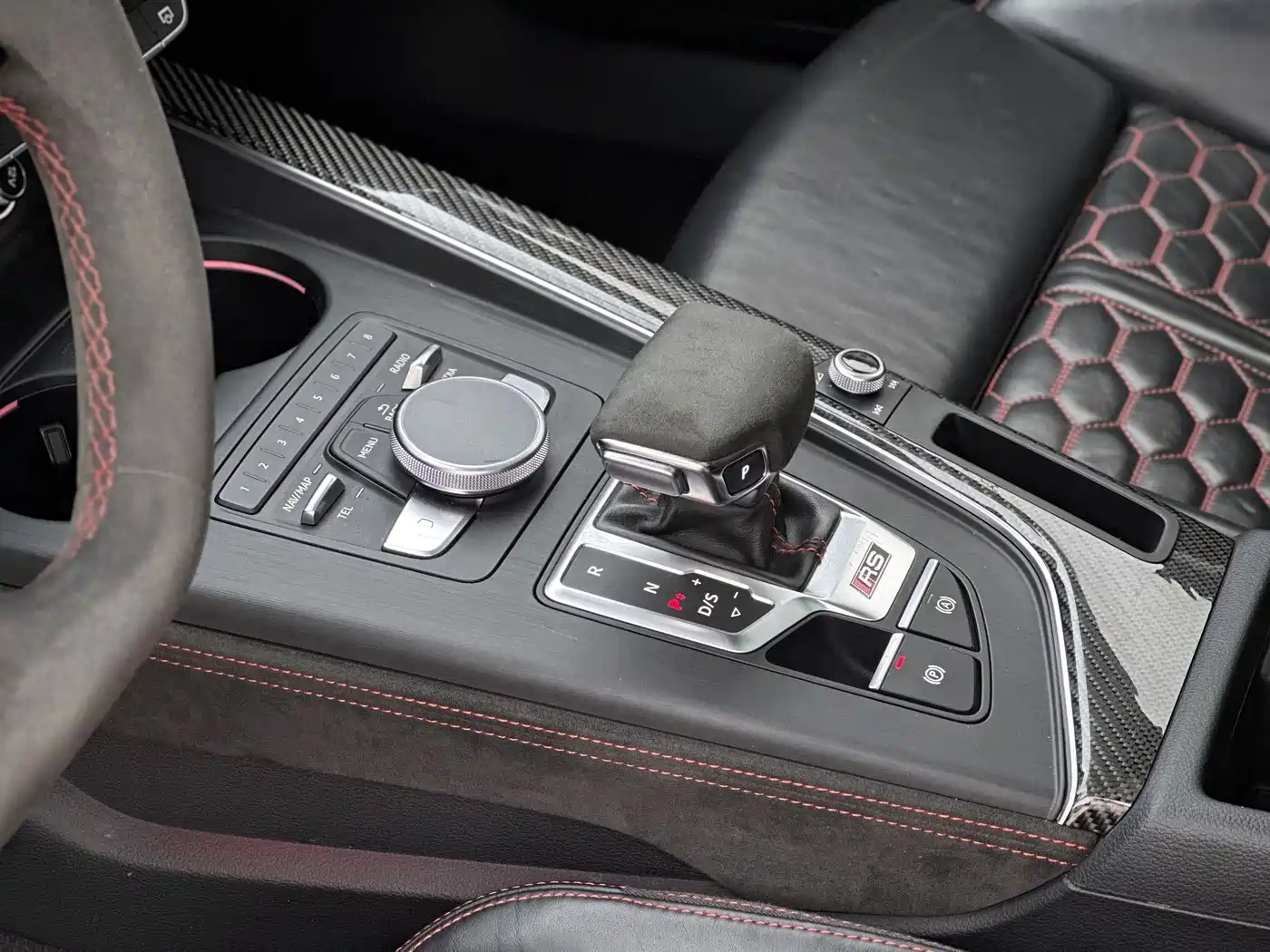 Audi RS 4 2019 RS 4 2.9T Avant фото 11