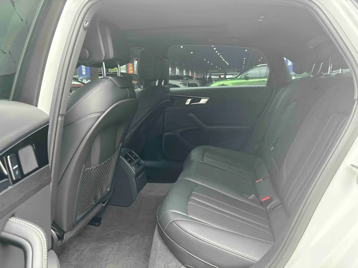 Audi A4L 2024 40 TFSI Luxury Dynamic фото 13
