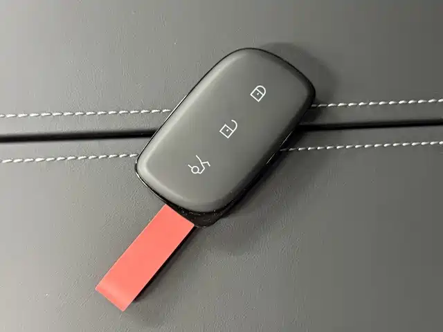 Lynk & Co 10 EM-P 2026 2025 Facelift 120 AWD Ultra