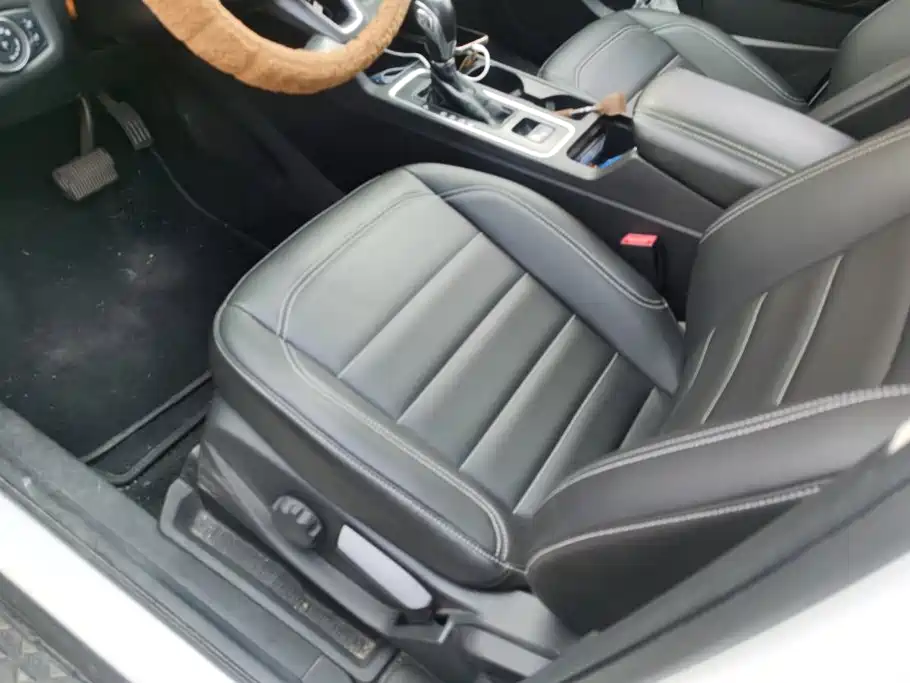 Фото 9 - Ford Kuga