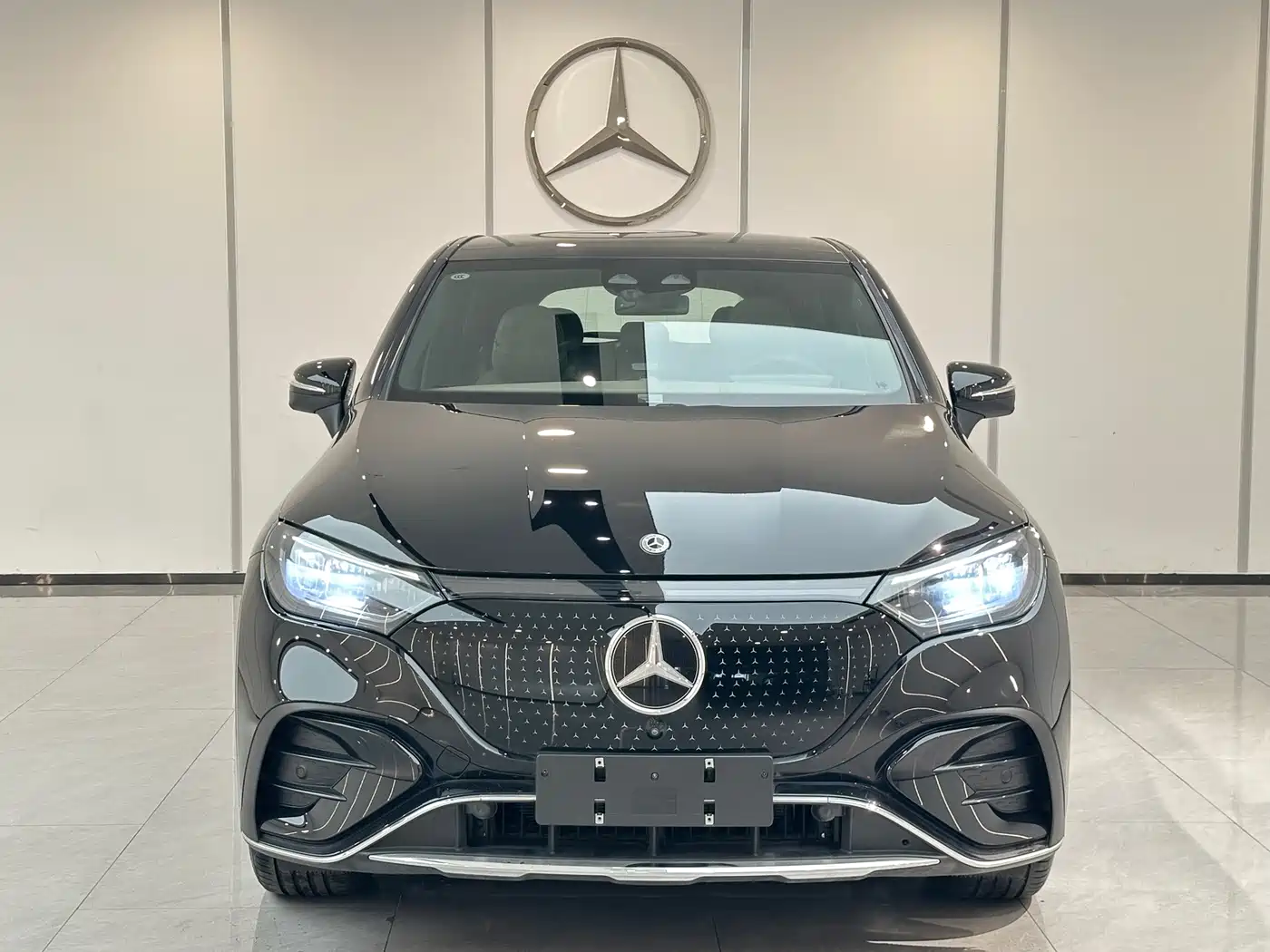 Mercedes-Benz EQE SUV 2025 2024 500 4MATIC Luxury Edition