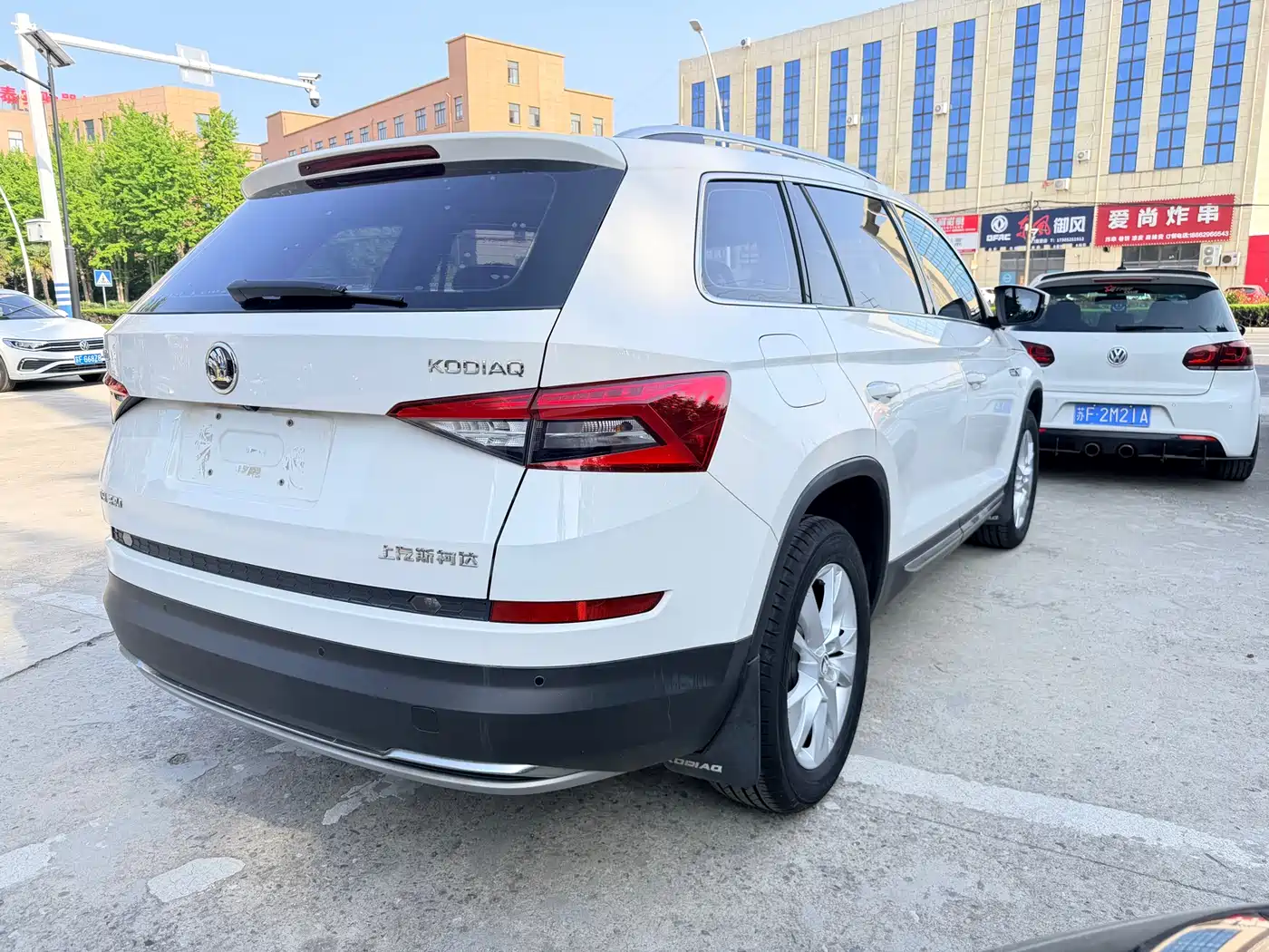 Škoda Kodiaq 2017 TSI330 7-seater 2WD Luxury Edition фото 4