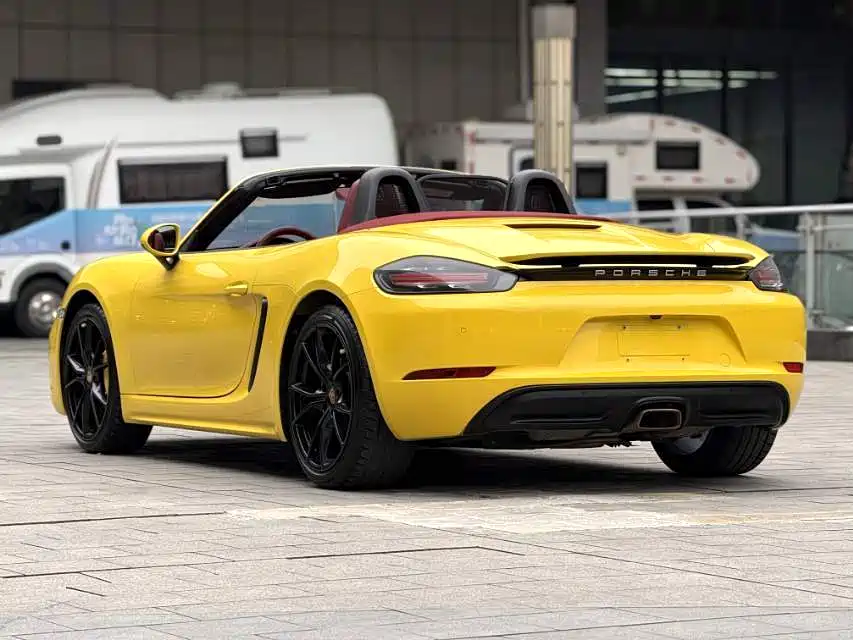 Porsche 718 2022 Boxster 2.0T фото 16