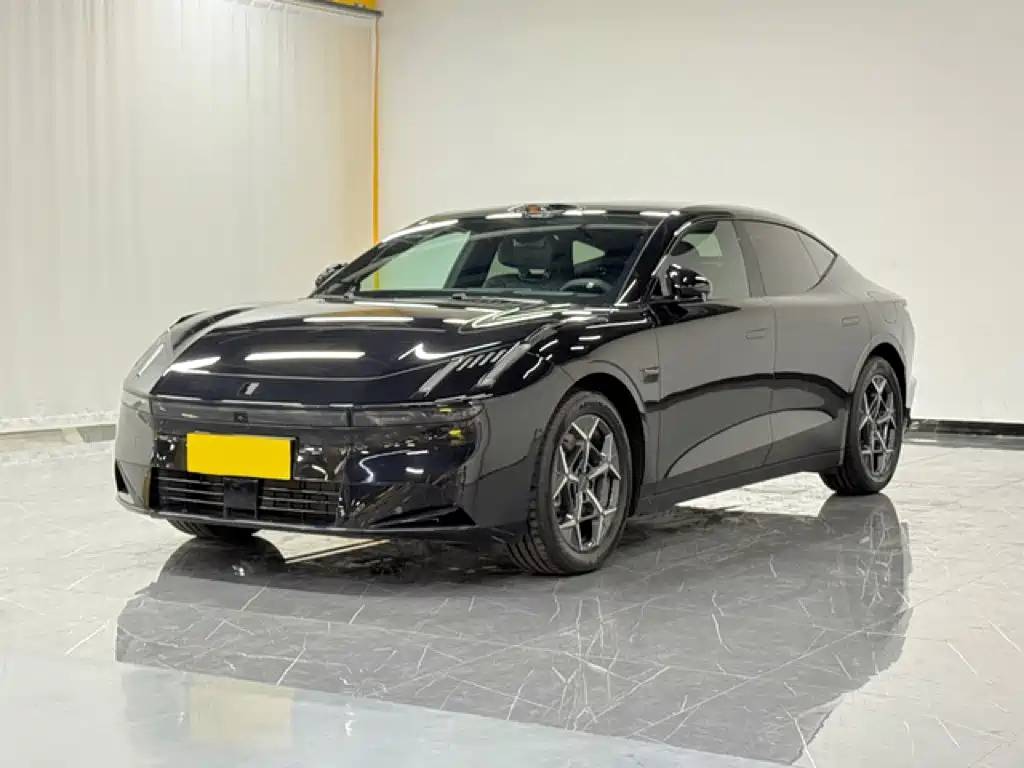 Lynk & Co 10 EM-P 2026 2025 Facelift 120 AWD Ultra