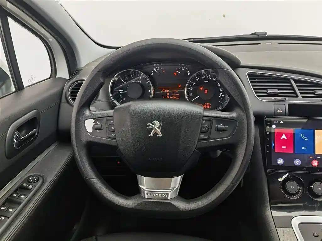 Peugeot 3008 2019 350THP Automatic Leading Edition фото 11