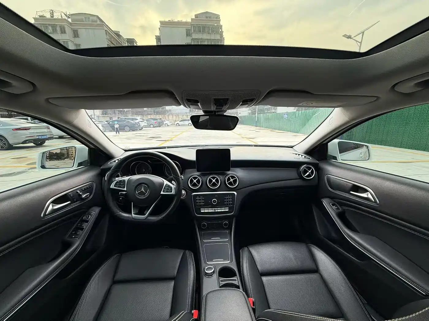 Mercedes-Benz GLA 2019 GLA 200 Dynamic фото 5