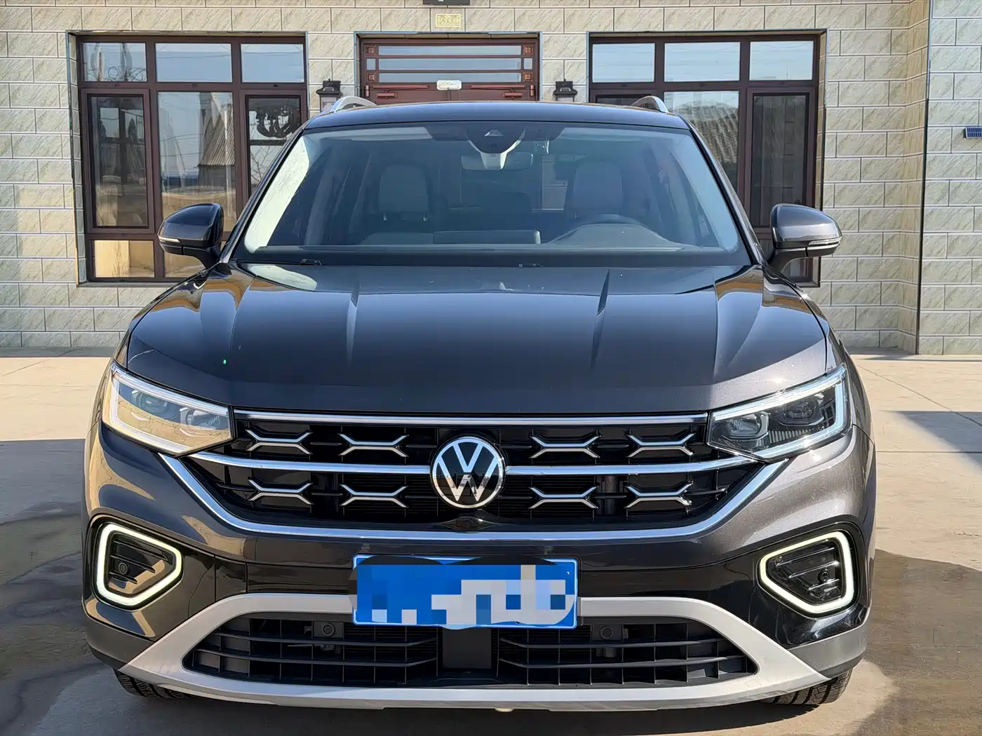 Volkswagen Tayron 2022 330TSI 2WD Luxury Smart Connect Edition фото 4