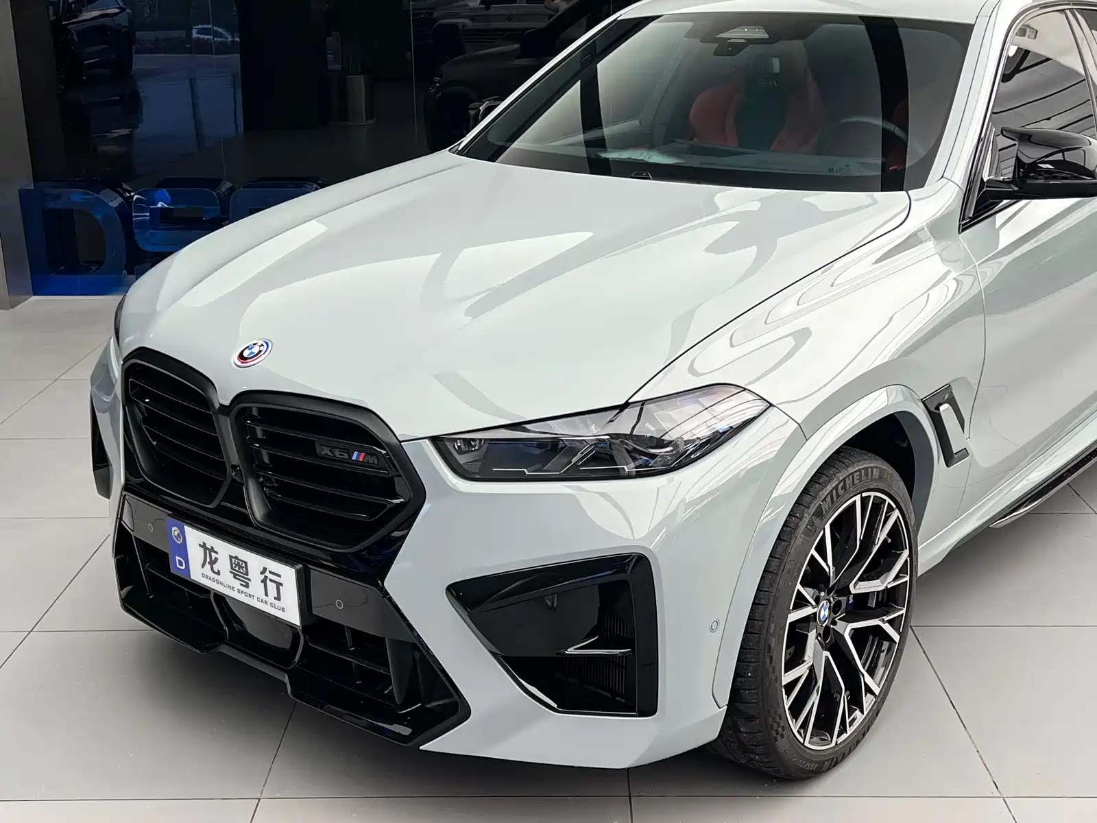 Фото 16 - BMW X6 M