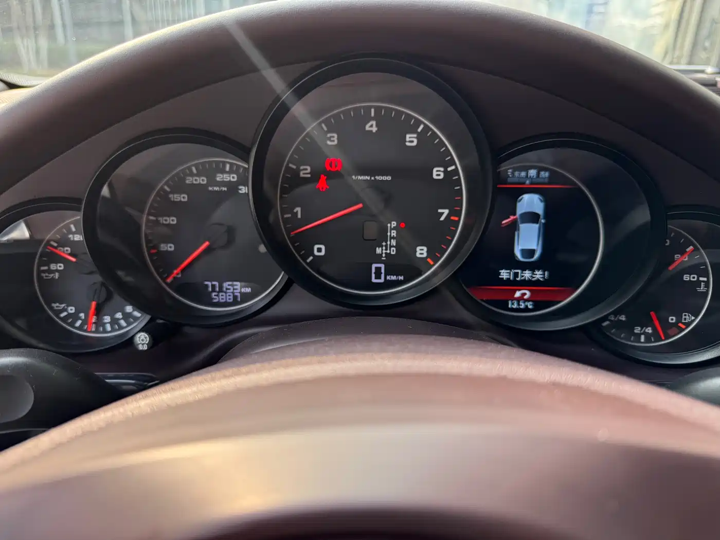Porsche Panamera 2014 Panamera 3.0T фото 16