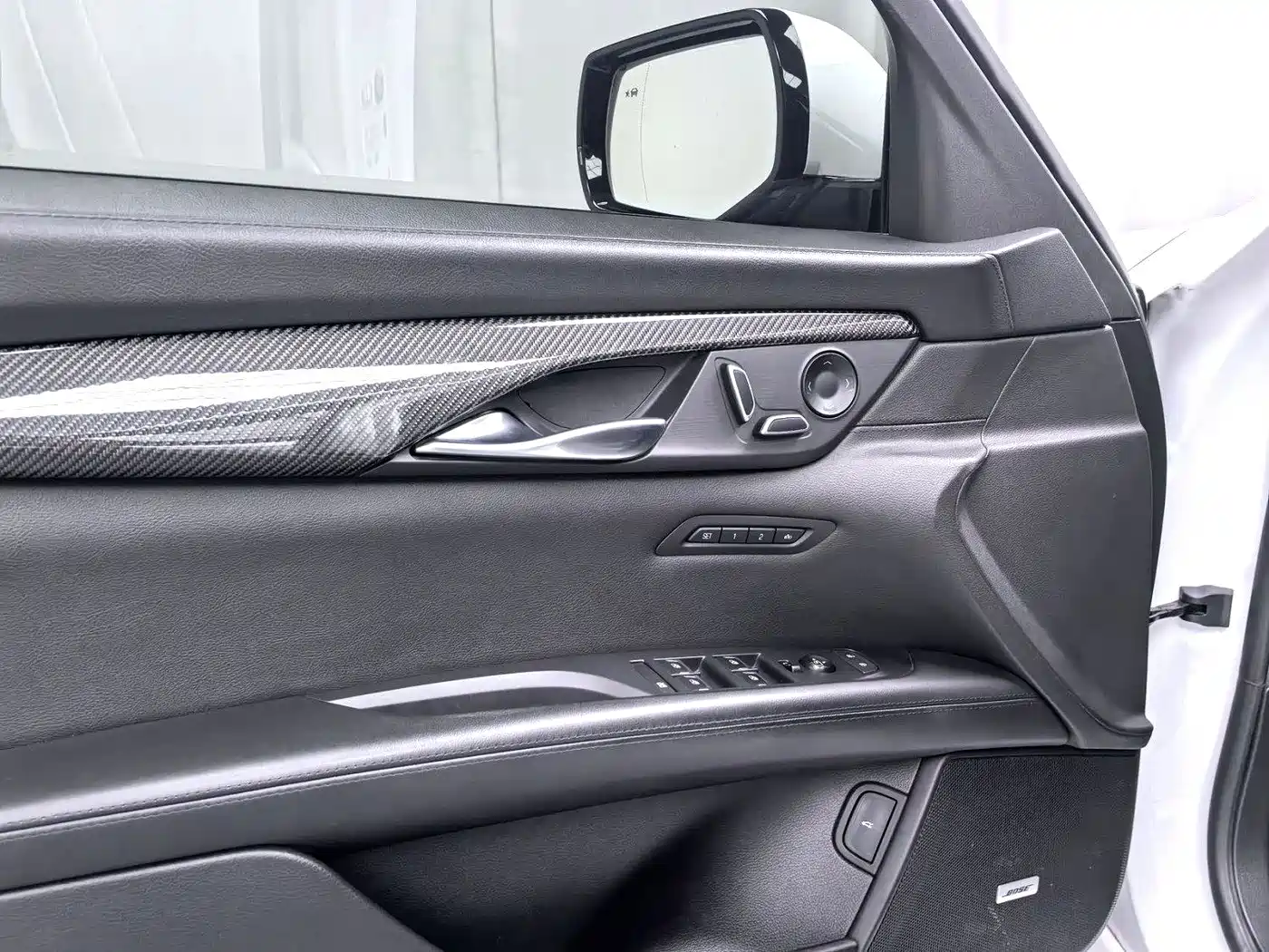 Photo 11 - Cadillac CT6
