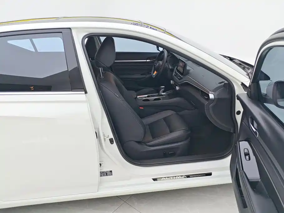 صورة 8 - Nissan Teana