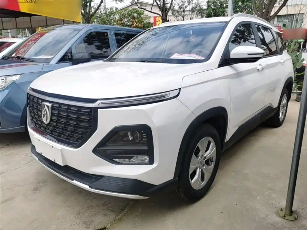 Baojun 530 2020 1.5T Manual Luxury 7-seater