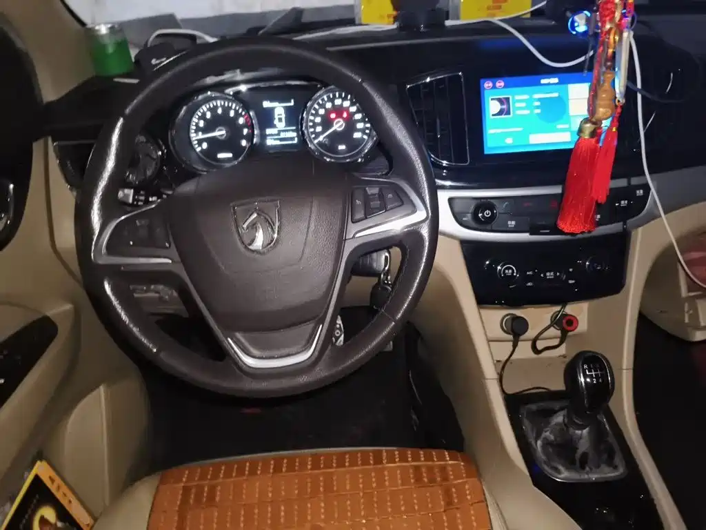 Фото 6 - Baojun 730